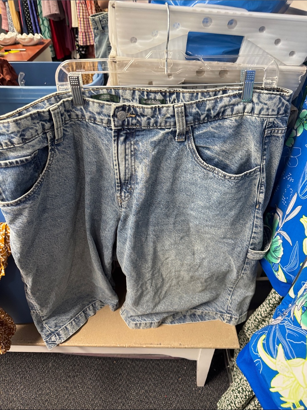 Wild fable low rise jorts size 17 // 090228